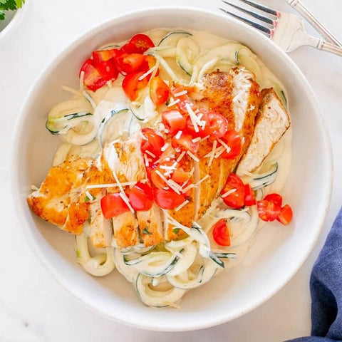 Creamy Zoodles with Cajun-Seasoned Chicken