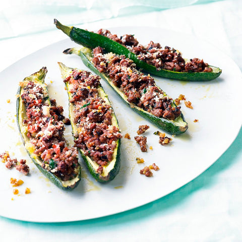 Zucchini Stuffed with Spicy Beef
